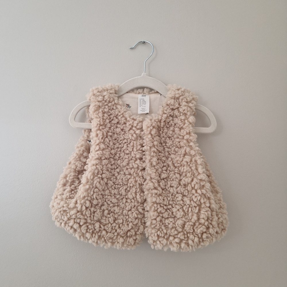 H&M Fluffy Tan Kids Vest